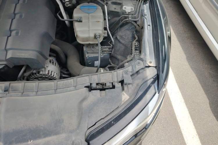 Used Audi A6L 2015 TFSI Millionth Anniversary Intelligent Model Engine Bay Left
