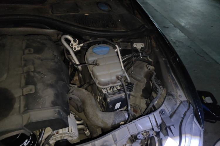 Used Audi A6L 2015 TFSI Millionth Anniversary Intelligent Model Engine Bay Left