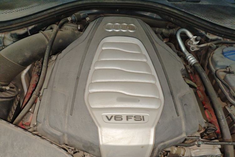 Used Audi A6L 2015 30 FSI Millionth Anniversary Comfort Model Engine Bay