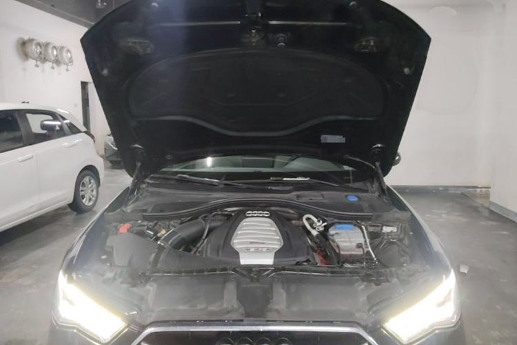 Used Audi A6L 2015 30 FSI Millionth Anniversary Comfort Model Engine Bay