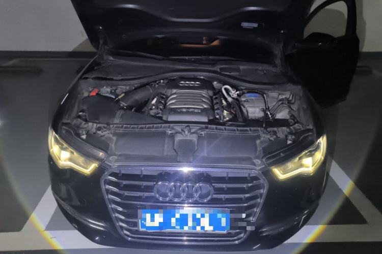 Used Audi A6L 2015 35 FSI quattro Technology Edition Engine Bay