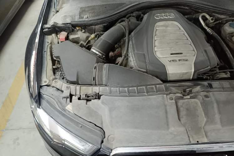 Used Audi A6L 2015 30 FSI Millionth Anniversary Comfort Model Engine Bay Right