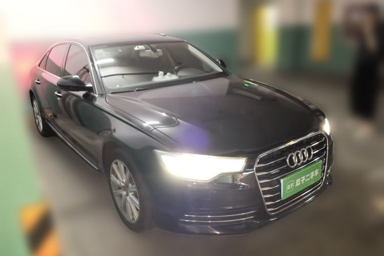Used Audi A6L 2015 35 FSI quattro Comfort Model Front Right 45 Deg