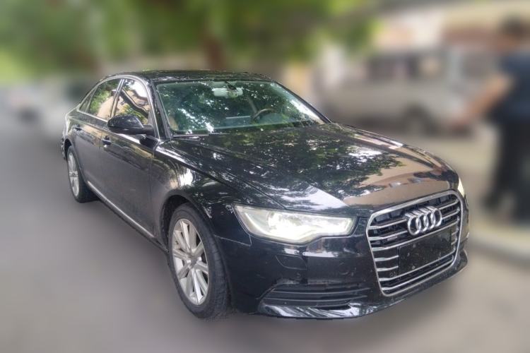 Used Audi A6L 2015 35 FSI quattro Comfort Model Front Right 45 Deg