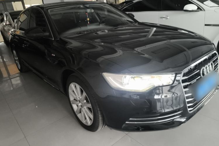 Used Audi A6L 2015 35 FSI quattro Technology Edition Front Right 45 Deg