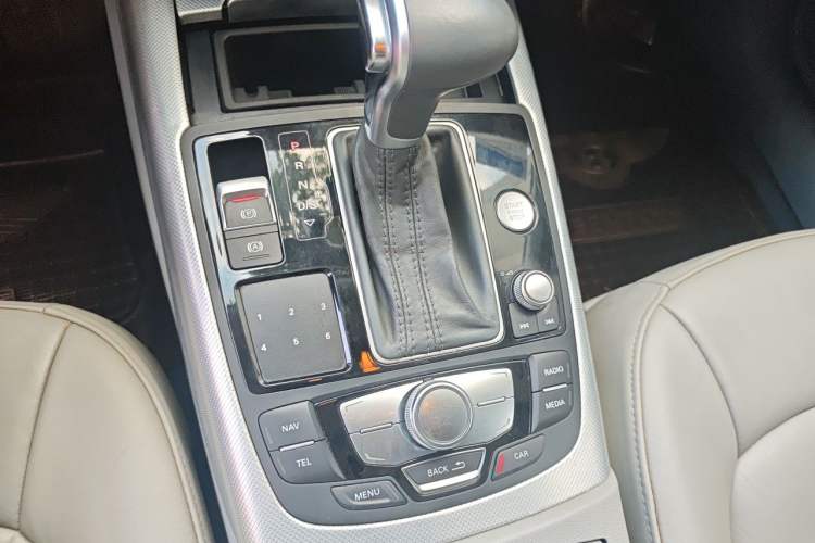 Used Audi A6L 2015 TFSI Millionth Anniversary Intelligent Model Gear Lever