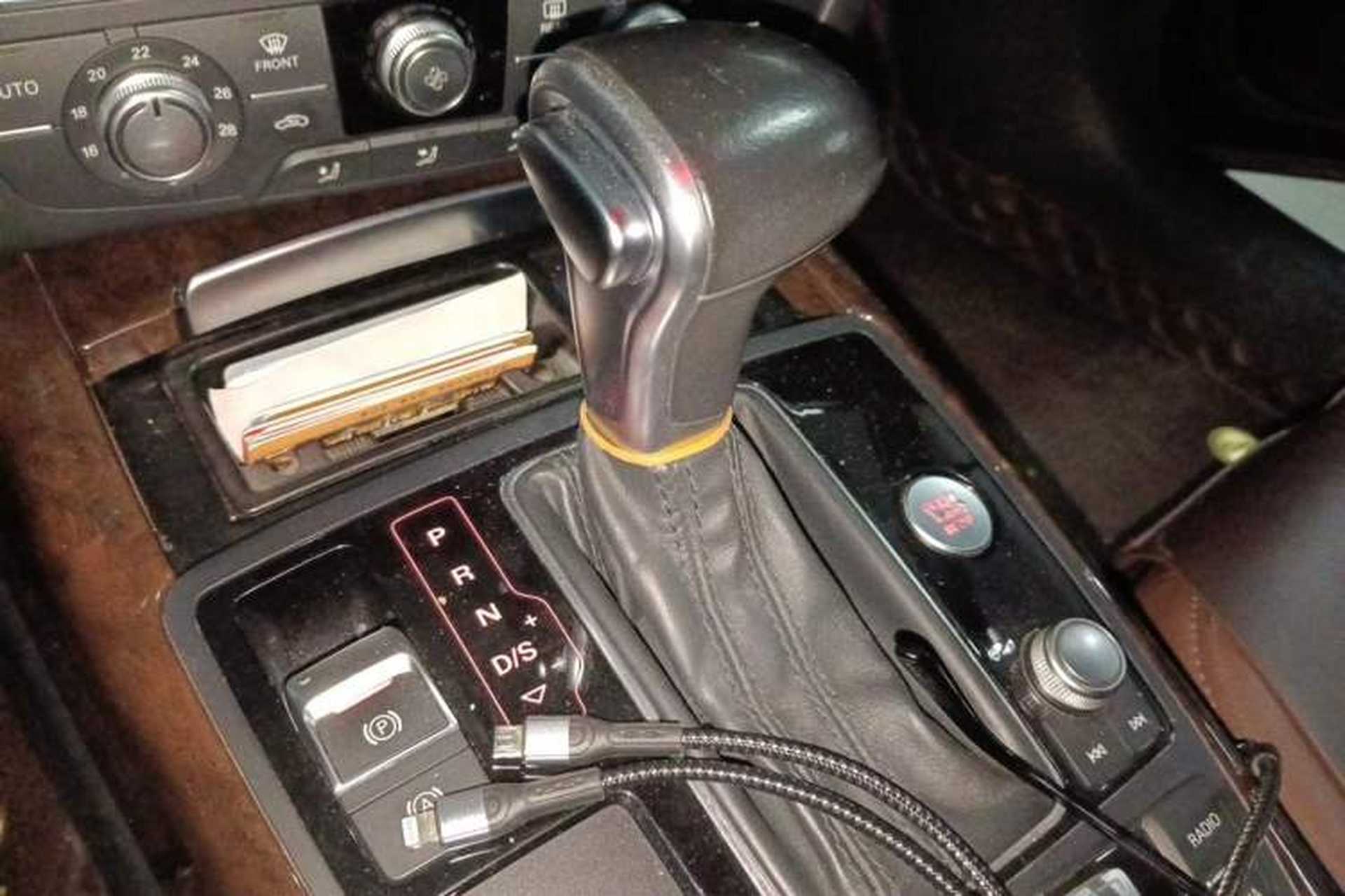 Used Audi A6L 2015 TFSI Millionth Anniversary Intelligent Model Gear Lever