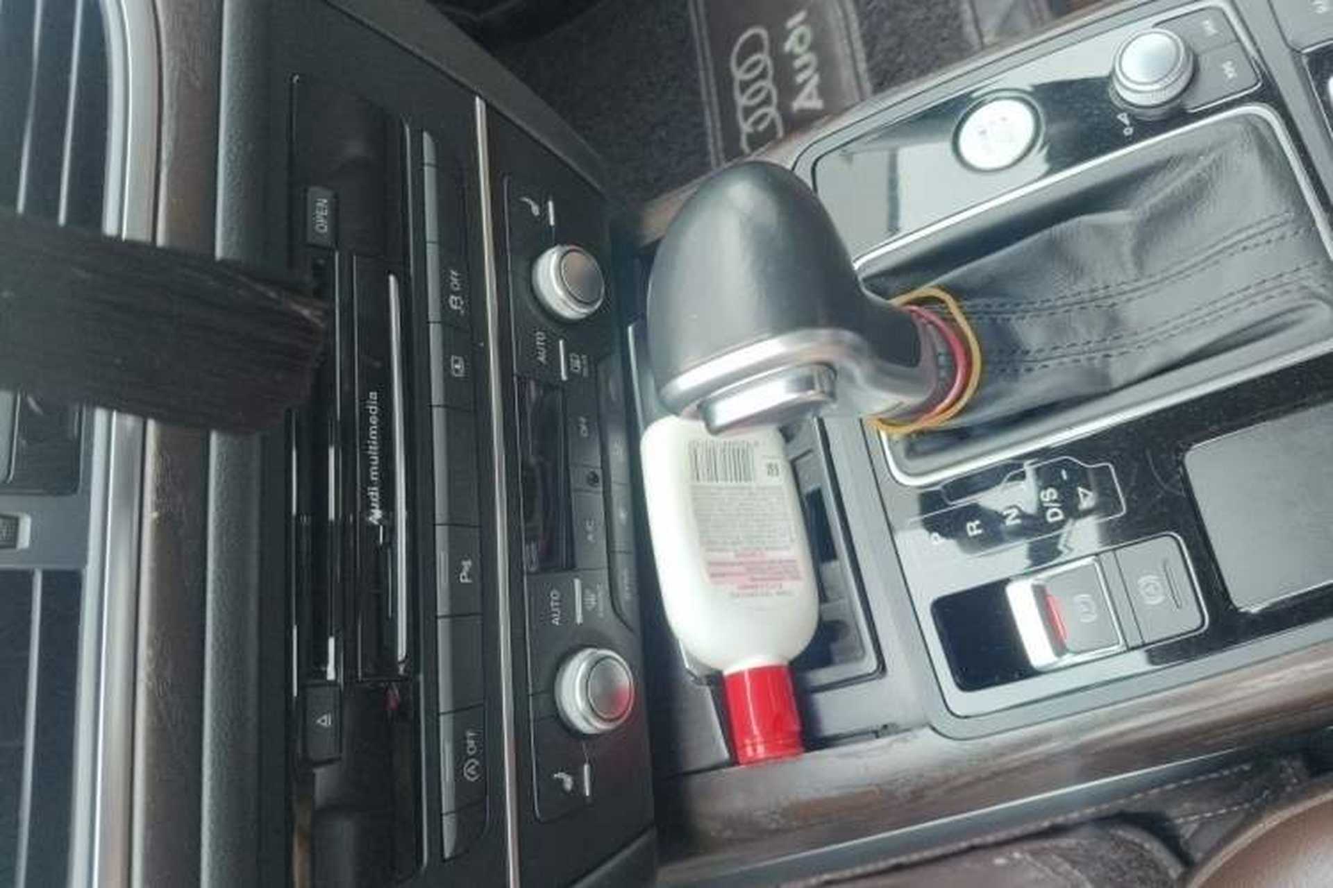 Used Audi A6L 2015 35 FSI quattro Technology Edition Gear Lever