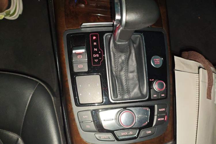 Used Audi A6L 2015 30 FSI Millionth Anniversary Comfort Model Gear Lever