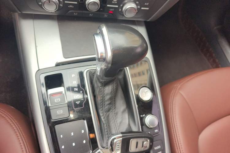 Used Audi A6L 2015 TFSI Millionth Anniversary Intelligent Model Gear Lever