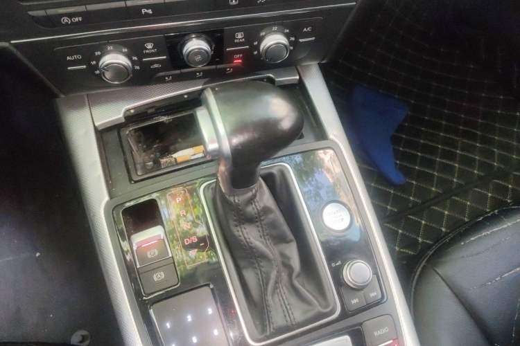 Used Audi A6L 2015 TFSI Millionth Anniversary Intelligent Model Gear Lever