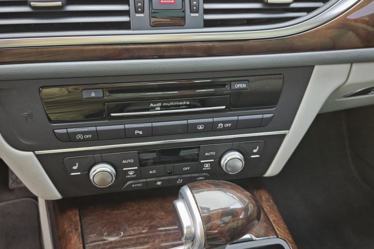 Used Audi A6L 2015 30 FSI Millionth Anniversary Comfort Model Interior 3