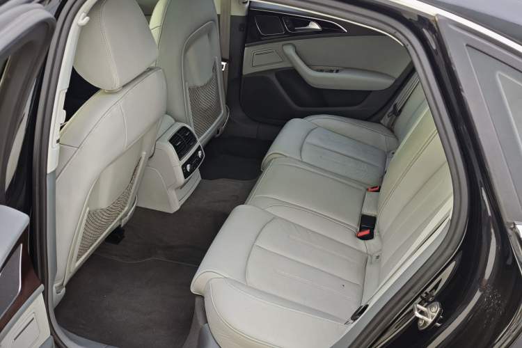 Used Audi A6L 2015 30 FSI Millionth Anniversary Comfort Model Interior 6