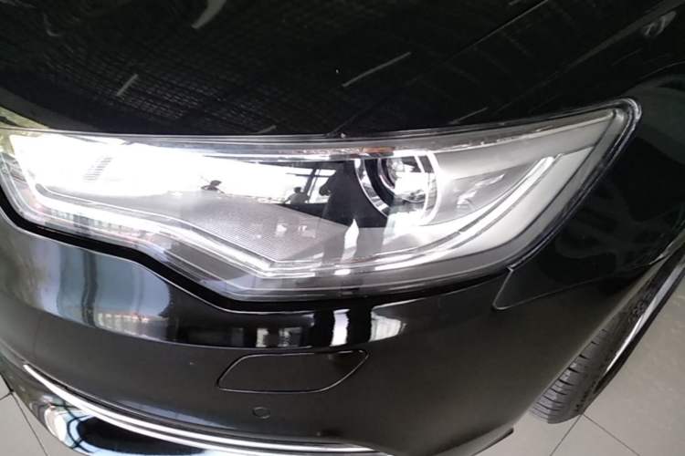Used Audi A6L 2015 TFSI Millionth Anniversary Intelligent Model Left Front Headlight