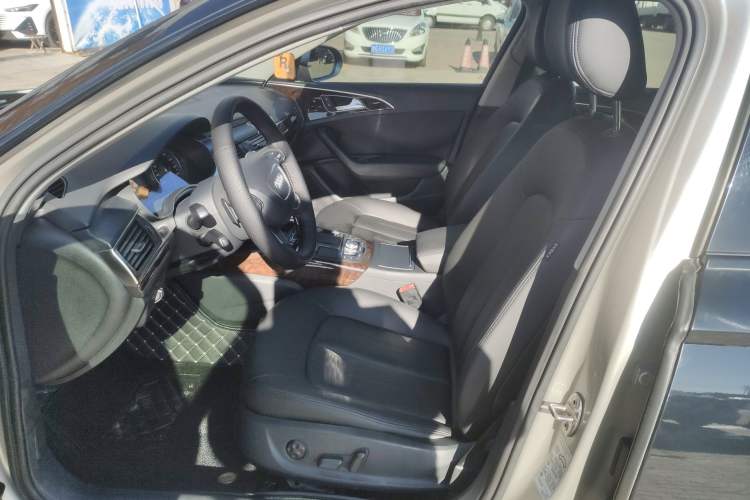 Used Audi A6L 2015 TFSI Millionth Anniversary Intelligent Model Left Front Seat