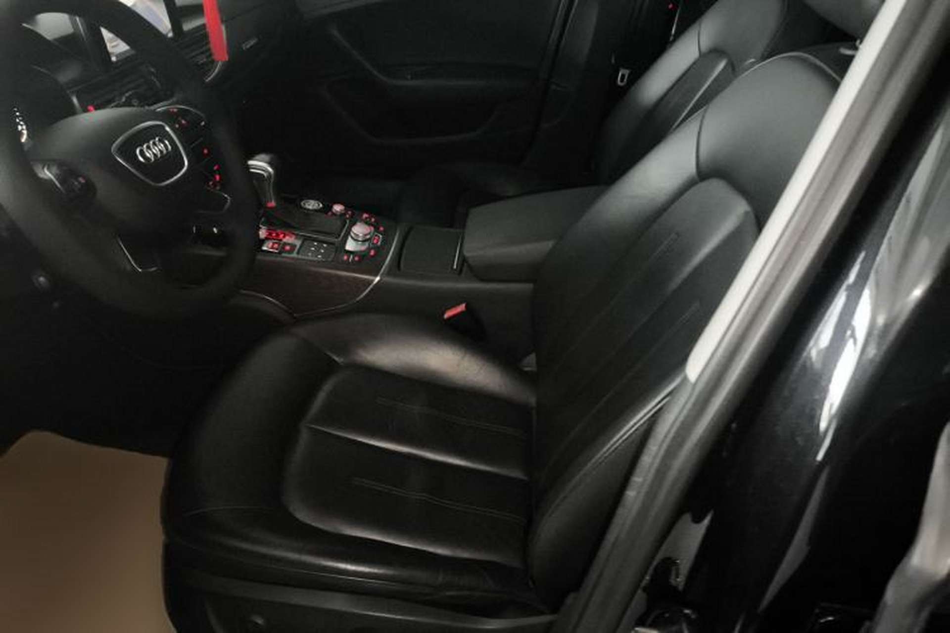 Used Audi A6L 2015 35 FSI quattro Technology Edition Left Front Seat