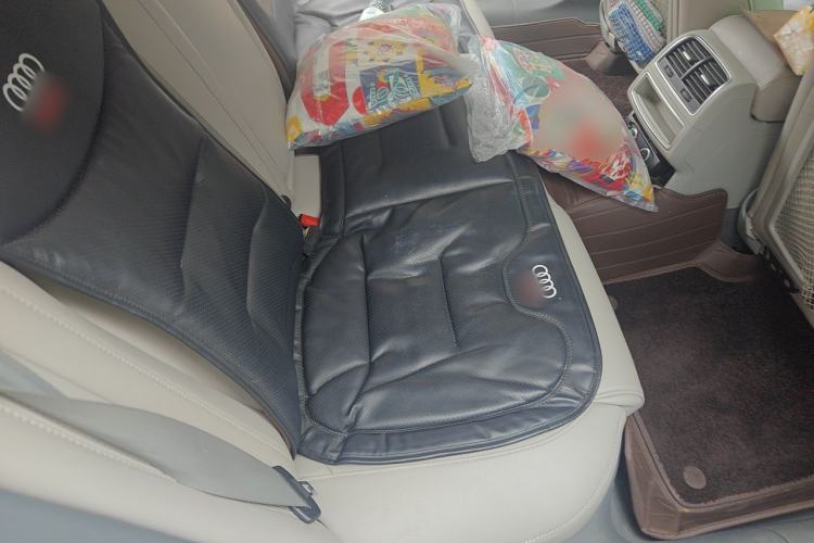 Used Audi A6L 2015 TFSI Millionth Anniversary Intelligent Model Left Rear Seat