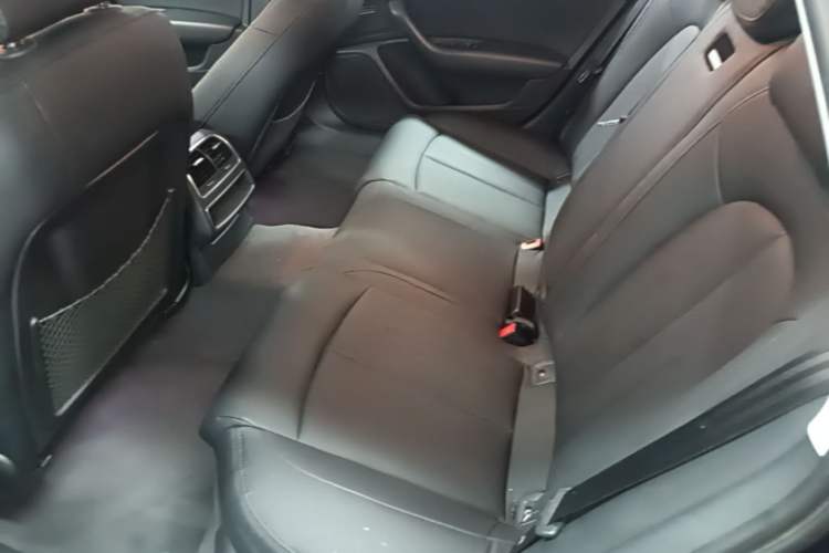 Used Audi A6L 2015 TFSI Millionth Anniversary Intelligent Model Left Rear Seat