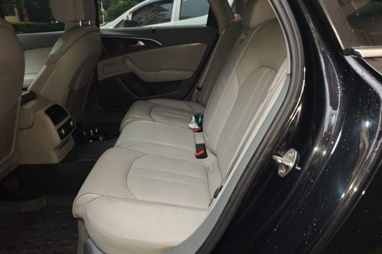 Used Audi A6L 2015 35 FSI quattro Comfort Model Left Rear Seat