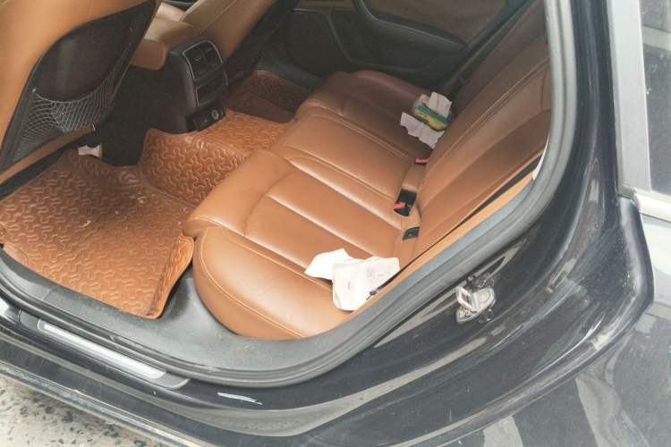 Used Audi A6L 2015 TFSI Millionth Anniversary Intelligent Model Left Rear Seat