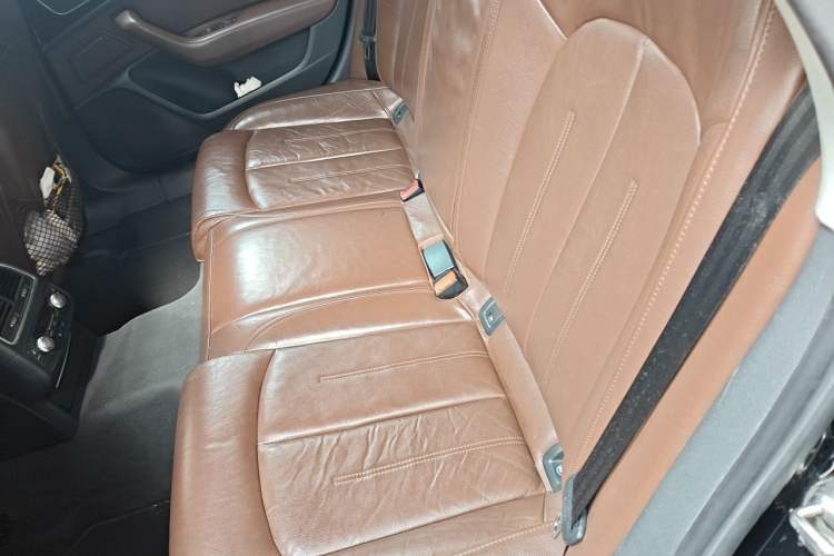 Used Audi A6L 2015 30 FSI Millionth Anniversary Comfort Model Left Rear Seat