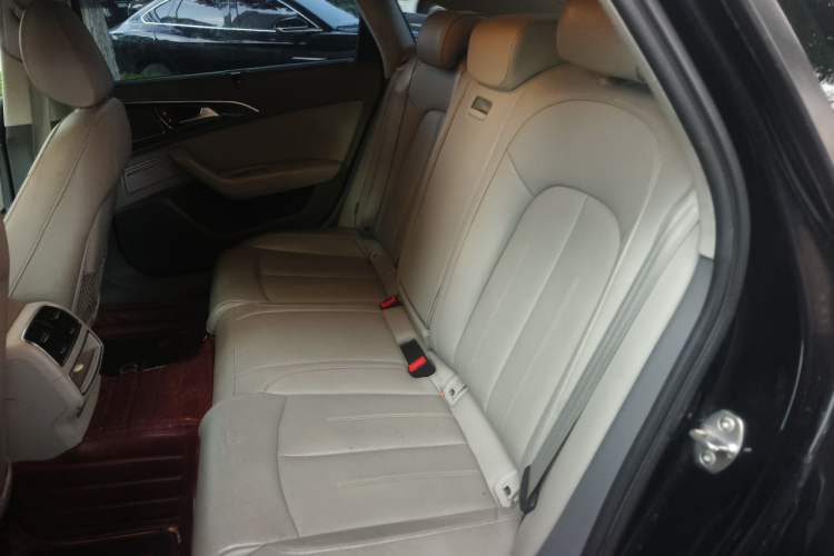 Used Audi A6L 2015 TFSI Millionth Anniversary Intelligent Model Left Rear Seat