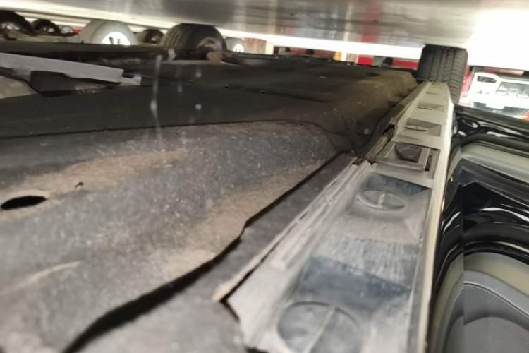 Used Audi A6L 2015 TFSI Millionth Anniversary Intelligent Model Left Side Sill