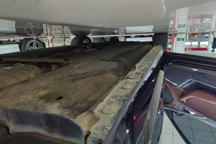 Used Audi A6L 2015 35 FSI quattro Comfort Model Left Side Sill