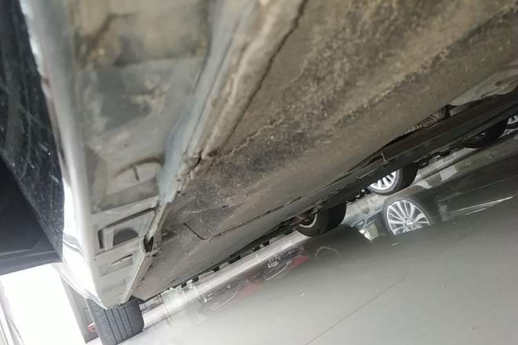 Used Audi A6L 2015 TFSI Millionth Anniversary Intelligent Model Left Side Sill