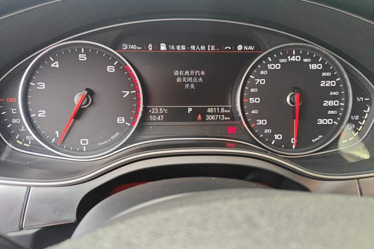 Used Audi A6L 2015 TFSI Millionth Anniversary Intelligent Model Odometer Close Up