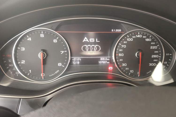 Used Audi A6L 2015 30 FSI Millionth Anniversary Comfort Model Odometer Close Up