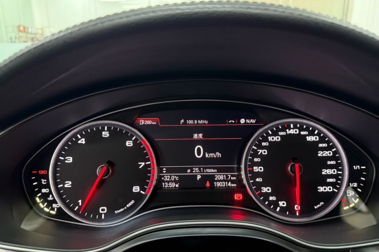 Used Audi A6L 2015 TFSI Millionth Anniversary Intelligent Model Odometer Close Up