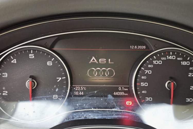 Used Audi A6L 2015 30 FSI Millionth Anniversary Comfort Model Odometer Close Up