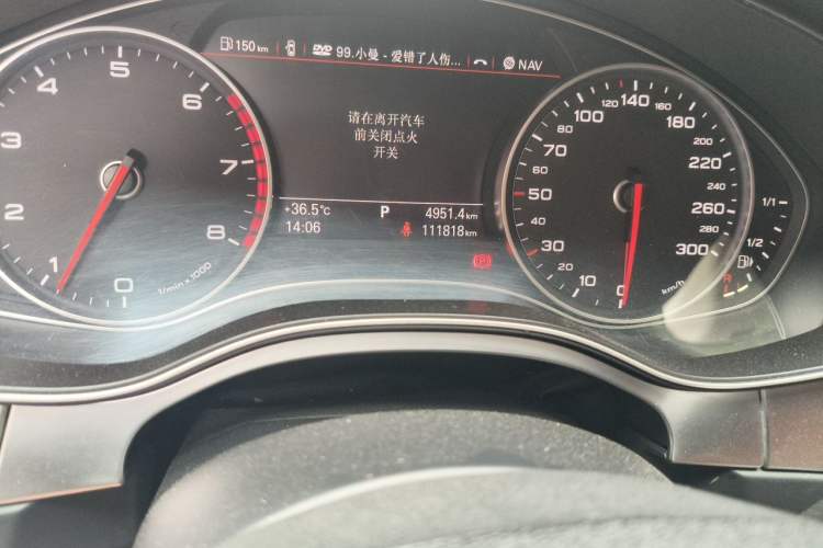 Used Audi A6L 2015 TFSI Millionth Anniversary Intelligent Model Odometer Close Up