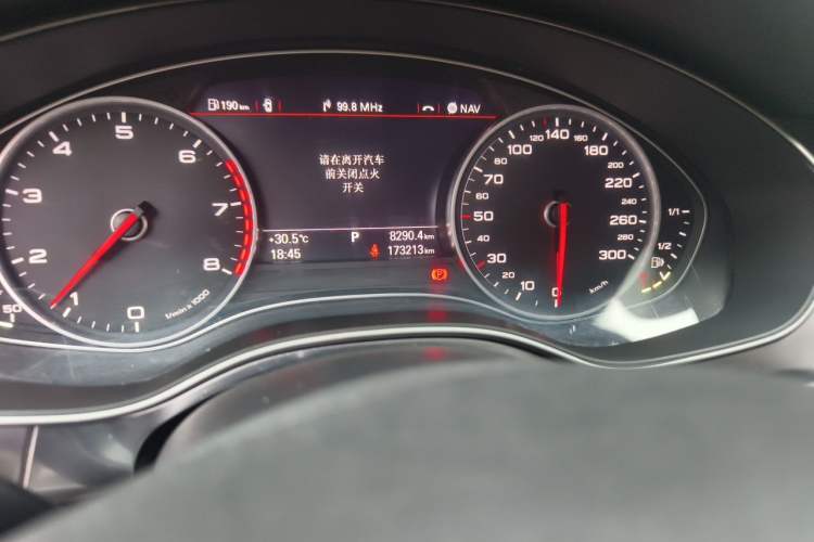 Used Audi A6L 2015 30 FSI Millionth Anniversary Comfort Model Odometer Close Up