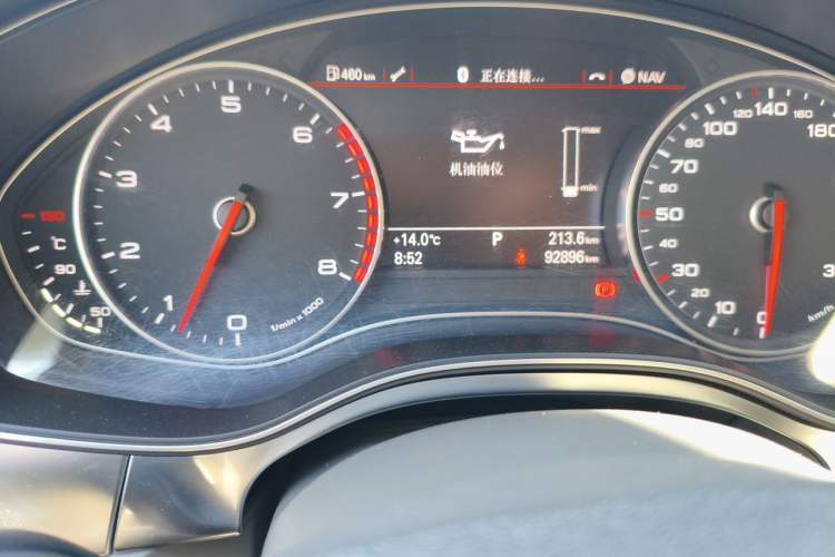 Used Audi A6L 2015 TFSI Millionth Anniversary Intelligent Model Odometer Close Up