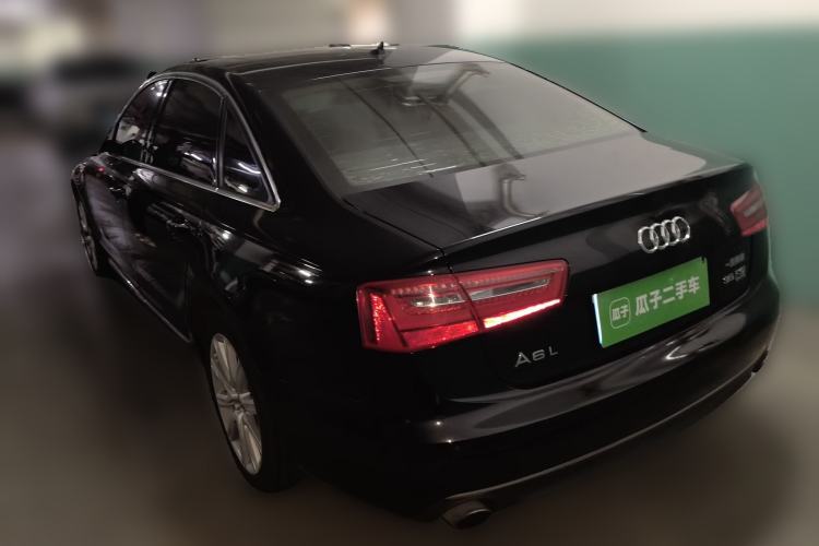 Used Audi A6L 2015 35 FSI quattro Comfort Model Rear Left 45 Deg