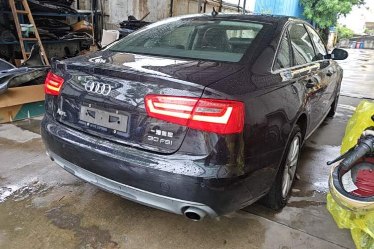Used Audi A6L 2015 30 FSI Millionth Anniversary Comfort Model Rear Right 45 Deg