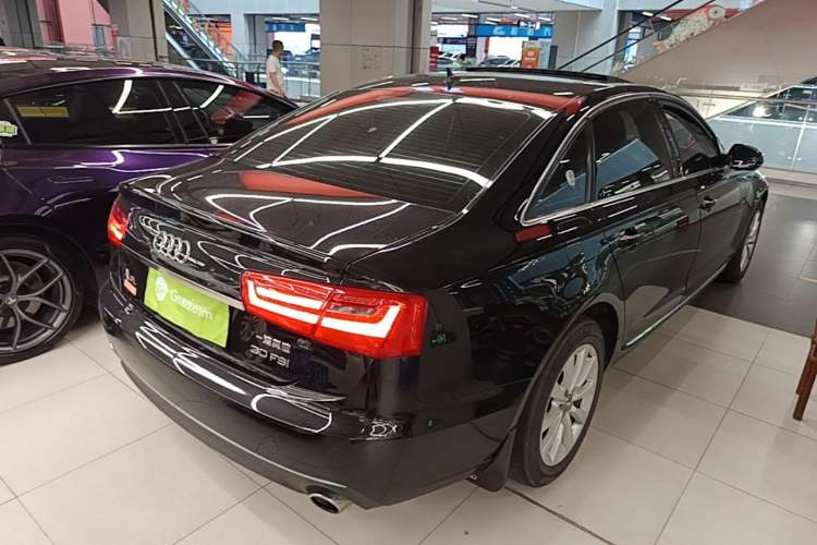 Used Audi A6L 2015 30 FSI Millionth Anniversary Comfort Model Rear Right 45 Deg