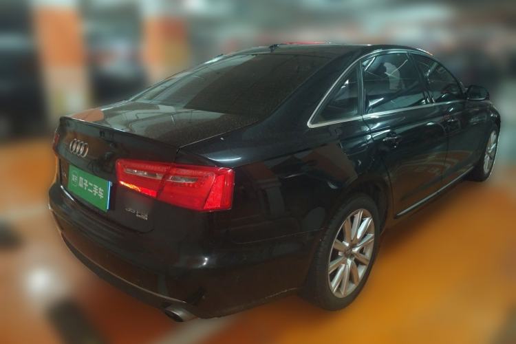 Used Audi A6L 2015 35 FSI quattro Comfort Model Rear Right 45 Deg