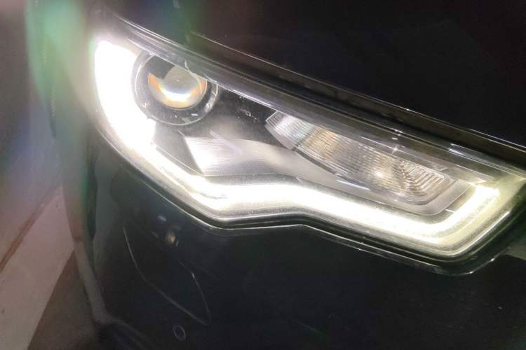 Used Audi A6L 2015 TFSI Millionth Anniversary Intelligent Model Right Front Headlight