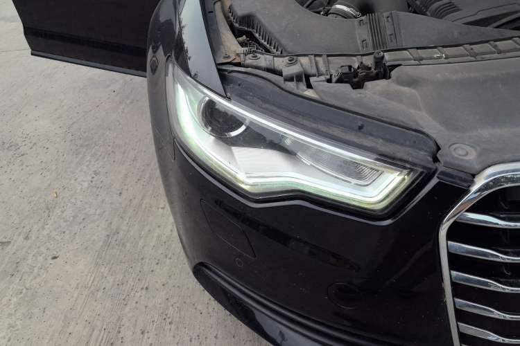 Used Audi A6L 2015 TFSI Millionth Anniversary Intelligent Model Right Front Headlight