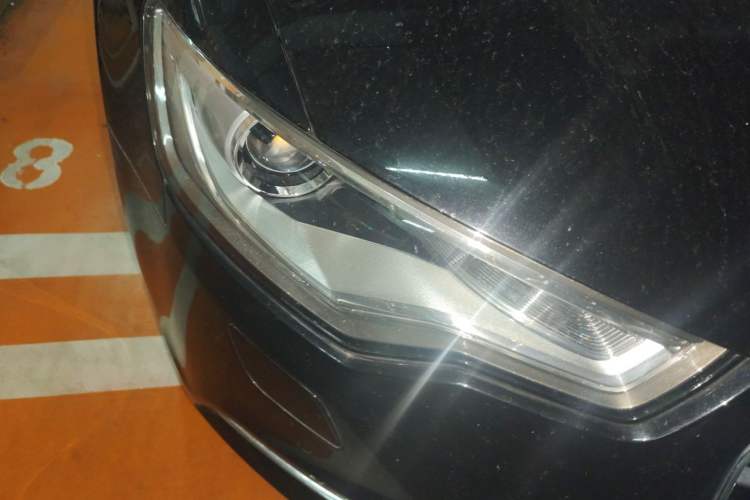 Used Audi A6L 2015 35 FSI quattro Comfort Model Right Front Headlight