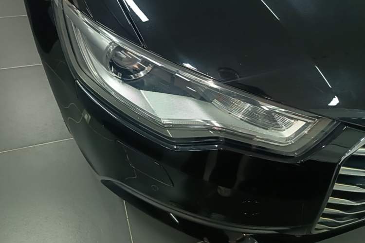 Used Audi A6L 2015 TFSI Millionth Anniversary Intelligent Model Right Front Headlight