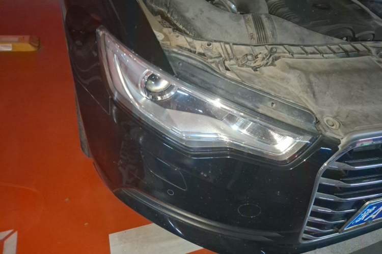 Used Audi A6L 2015 TFSI Millionth Anniversary Intelligent Model Right Front Headlight