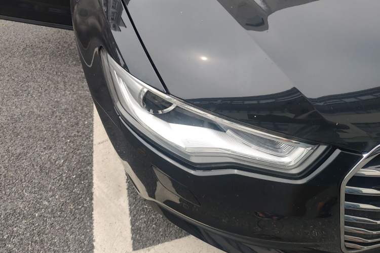 Used Audi A6L 2015 TFSI Millionth Anniversary Intelligent Model Right Front Headlight