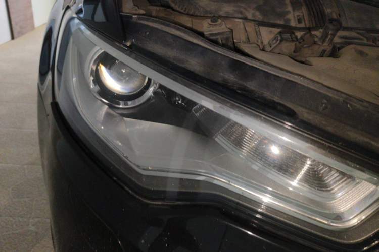 Used Audi A6L 2015 35 FSI quattro Comfort Model Right Front Headlight