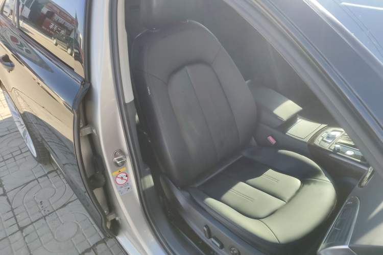 Used Audi A6L 2015 TFSI Millionth Anniversary Intelligent Model Right Front Seat