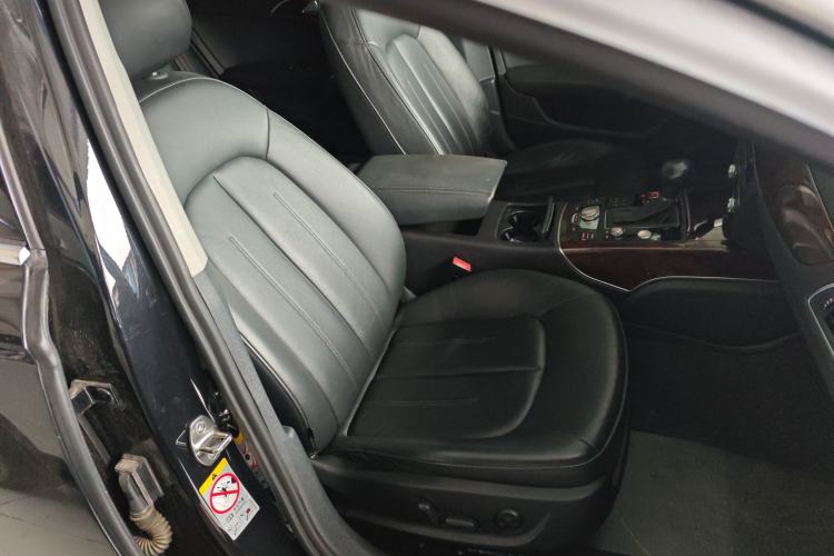 Used Audi A6L 2015 30 FSI Millionth Anniversary Comfort Model Right Front Seat