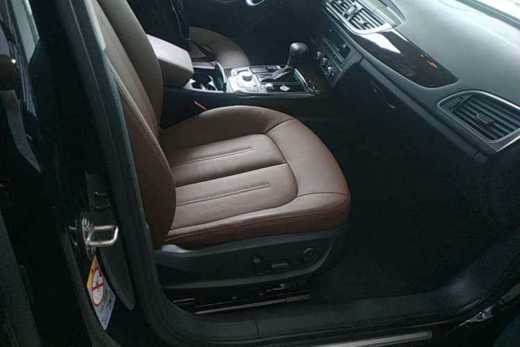 Used Audi A6L 2015 TFSI Millionth Anniversary Intelligent Model Right Front Seat
